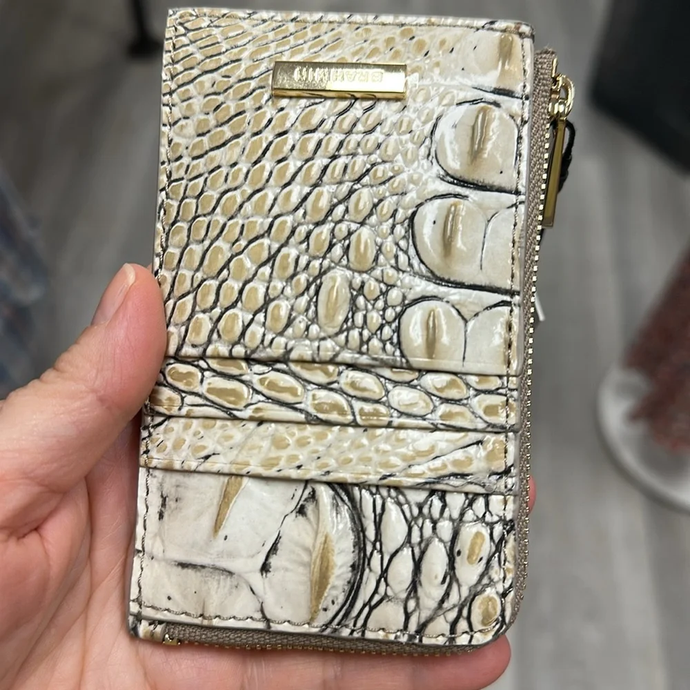 Brahmin compact zip